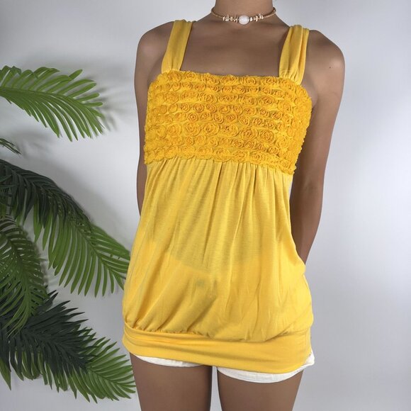 Vintage Y2K Taboo Yellow Floral Fairycore Coquette Smocked Babydoll Top / Small - Picture 3 of 7